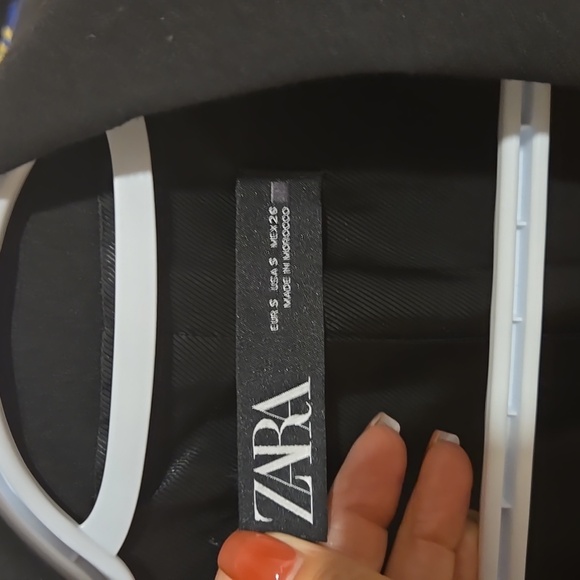 ZARA blazer and HM vest set - Picture 4 of 4